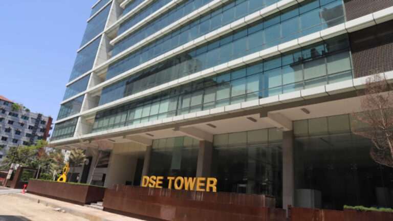 DSE のティックサイズを縮小