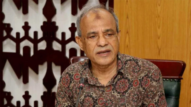 警察の投稿における偏見が調査される