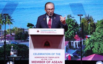 アンワル氏、東アジア首脳会議で強制よりも対話を主張