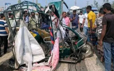 ジャマルプルの交通事故で5人死亡、4人負傷