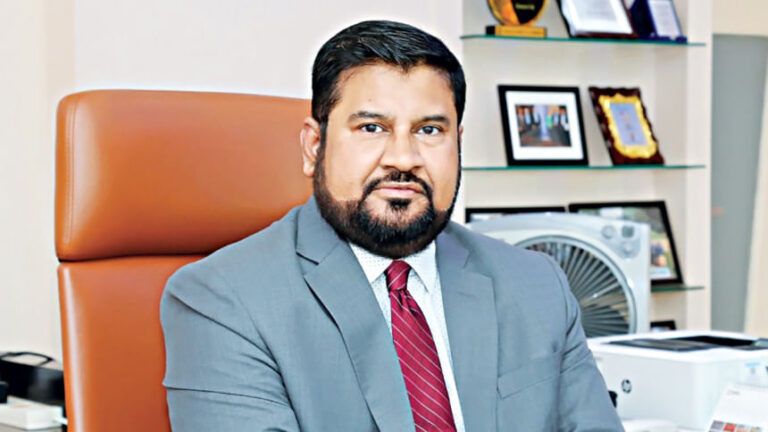 クリックして、接続して、所有する