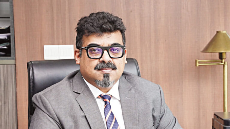 中流階級の増加が住宅市場の勢いを加速