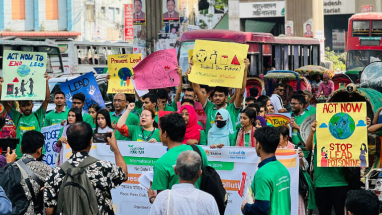 「バングラデシュは鉛汚染の上位4カ国にランクイン。3600万人の子どもが危険にさらされている」