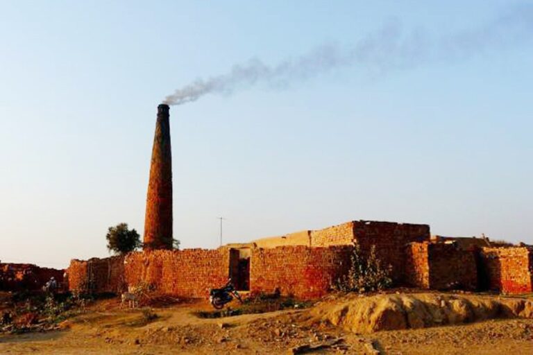 世界は気候変動目標達成から大きく遅れている：国連