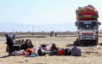 パキスタン大臣、アフガニスタンに対し新たな攻撃があれば厳重に対応すると警告