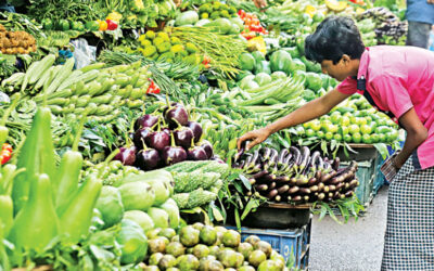 近所の雑談からバーコードのビープ音まで