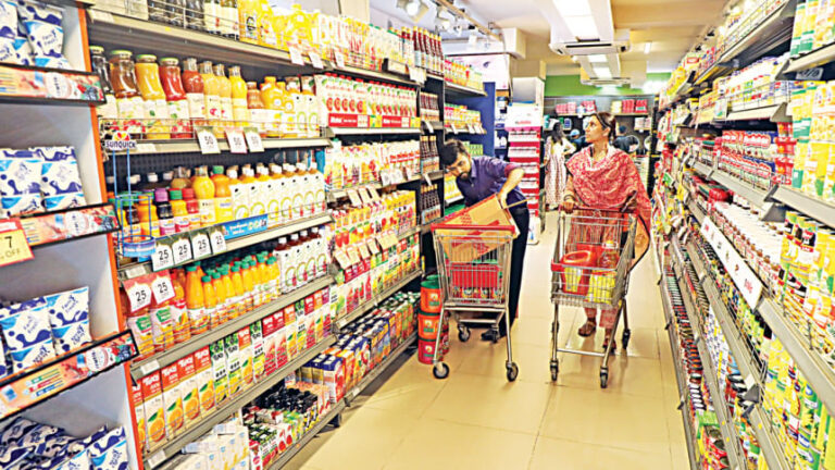 生鮮市場からスーパーマーケットまで：バングラデシュはいかにして賢い買い物を学んだか