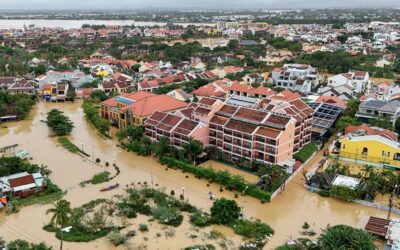 川の水位は60年ぶりの高水準