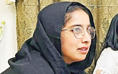 彼女は生徒たちを救うために命を捧げた