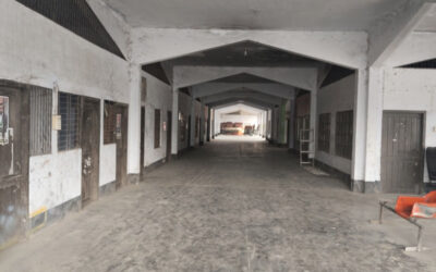 ラジバリのバスターミナルは30年間放置されていた