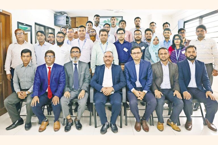 ジャナタ銀行の外国為替・貿易金融に関する研修が始まる