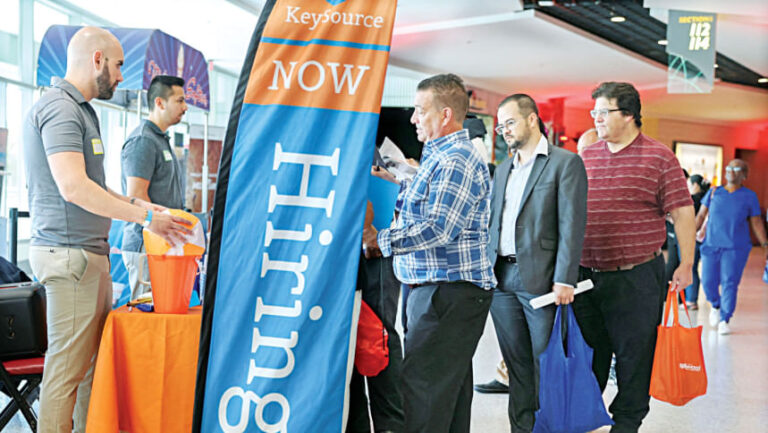 急増する詐欺が米国の求職者を混乱させる