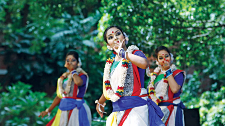 「各方面から反対」：チャルカラの「ショロット・ウツショブ」建設許可が取り消される