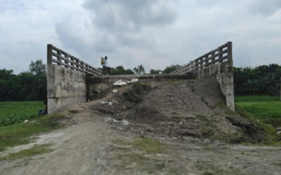 マイメンシンのプルプル：アクセス道路の不足で橋が使えない