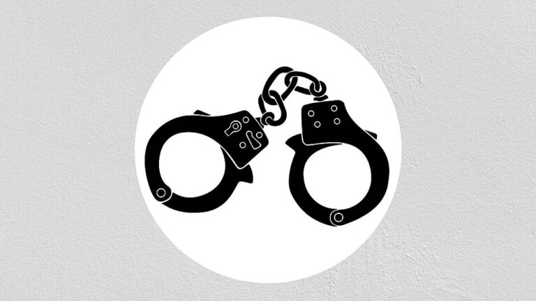 サヴァルで人身売買組織のメンバー8人を拘束