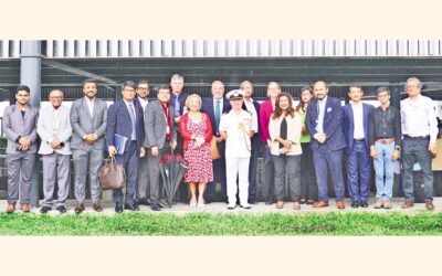 英国貿易特使がBRAC大学を訪問