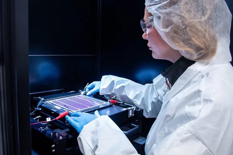 ペロブスカイト太陽電池は、次世代太陽光発電の革命となる可能性がある