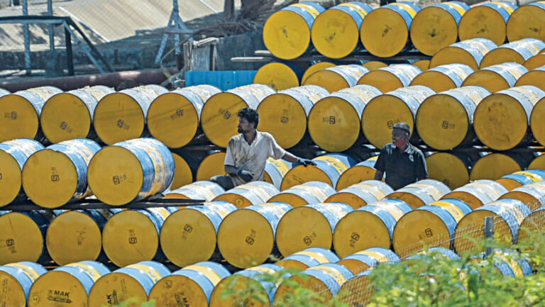厄介な問題：インドのロシア産原油購入