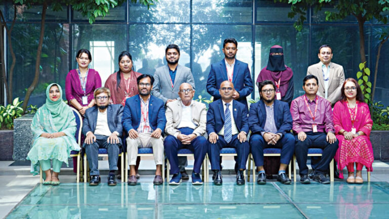 未来のCEOを育てる：BGMEAファッションテクノロジー大学