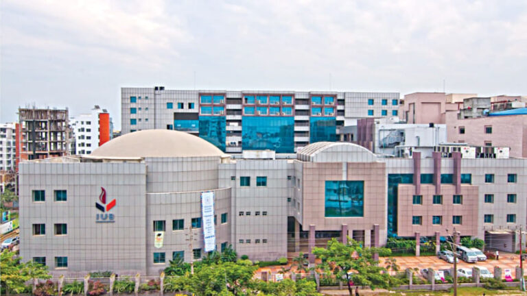 MBAまたはEMBAであなたの未来を形作りましょう