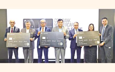 シティバンクとマスターカードが独占クレジットカードを導入