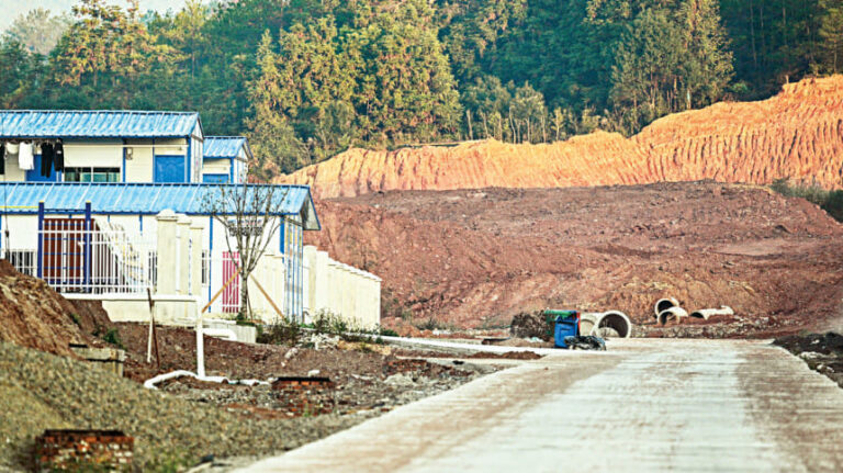 中国が希土類資源で米国を凌駕する優位性をどのように活用したか