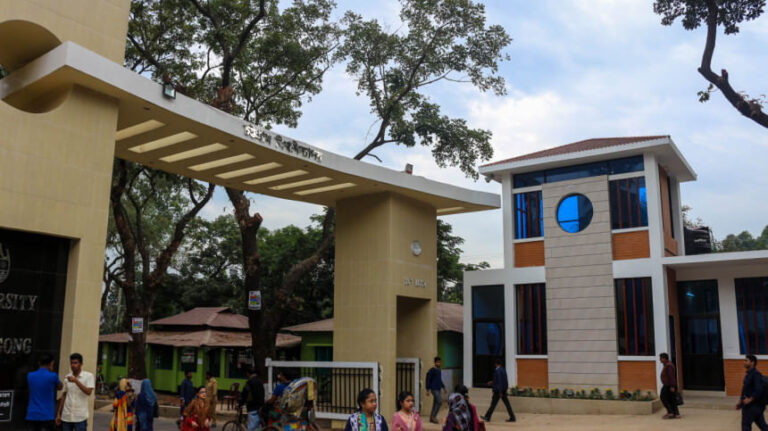 CU入学申込手数料を500タカ以内で減額