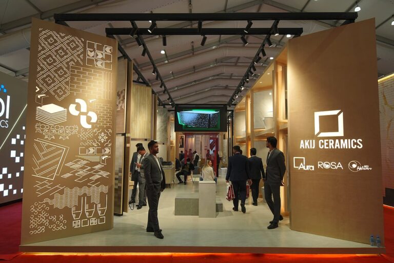 AkijBashirグループがバングラデシュのセラミック博覧会で業界のリーダーシップを披露