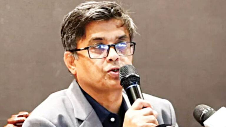 バウル襲撃：政府は関係者の逮捕を命じる