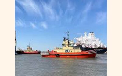 アジアのLNGスポット価格は、高在庫と低需要により8週間ぶりの安値に