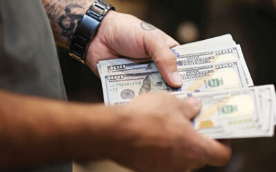 ドルの価値を下げる最良の方法は何もしないことだ