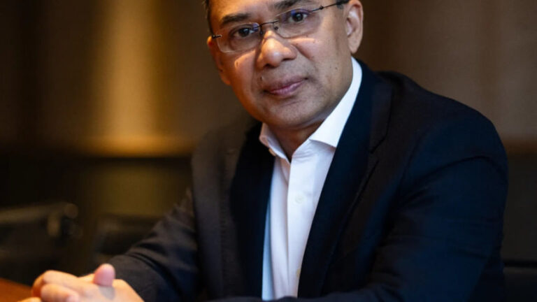 タイムリーな世論調査に疑念が広がる：タリク