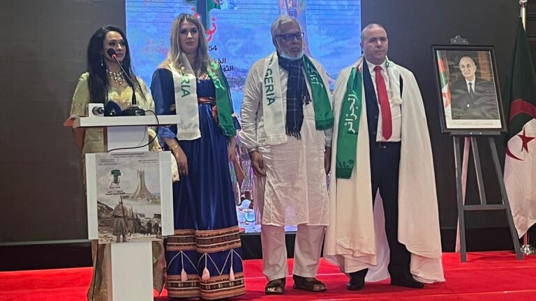 アルジェリア大使館、解放革命71周年を記念