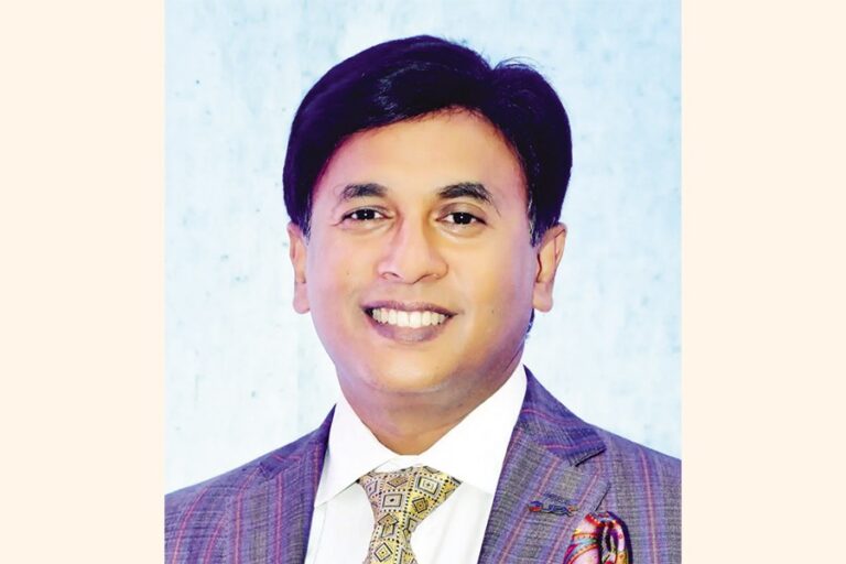 ベンガル・イスラミ・ライフがスポンサー・ディレクターを祝福