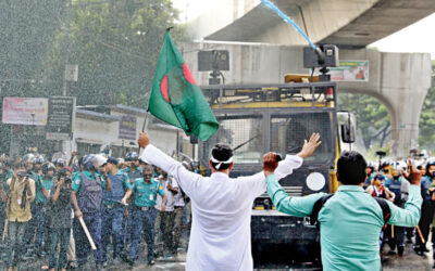 バングラデシュではなぜ教師は貧しいべきだと今でも信じているのか