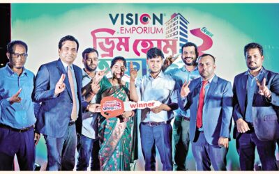 ビジョン・エンポリアム、「ドリームホーム」キャンペーンの優勝者に車を贈呈