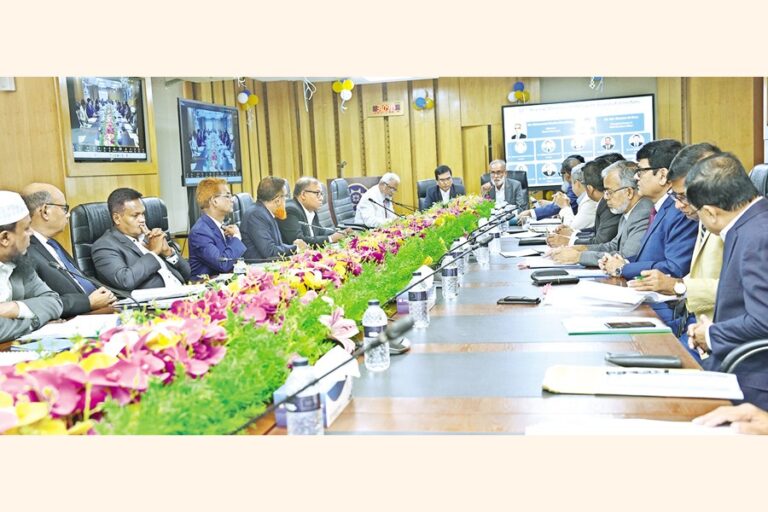 ソナリ銀行の取締役会がSMTとの会議を開催