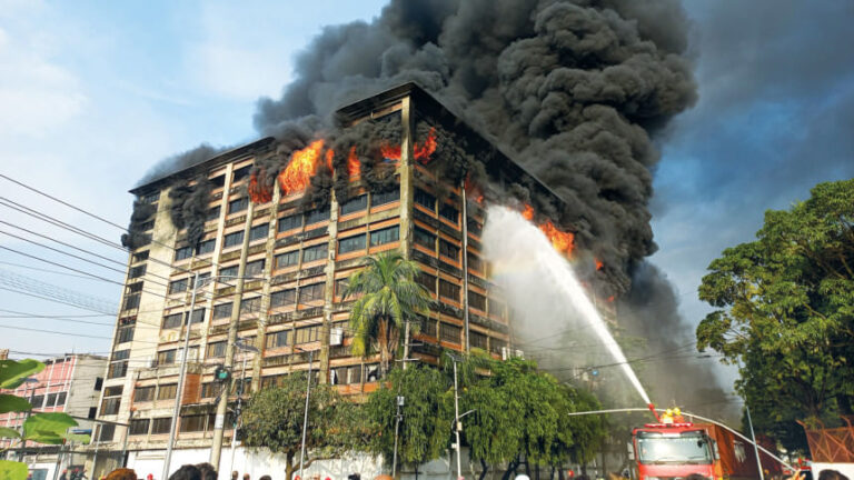 CEPZの工場の約75％は防火認証を取得していない