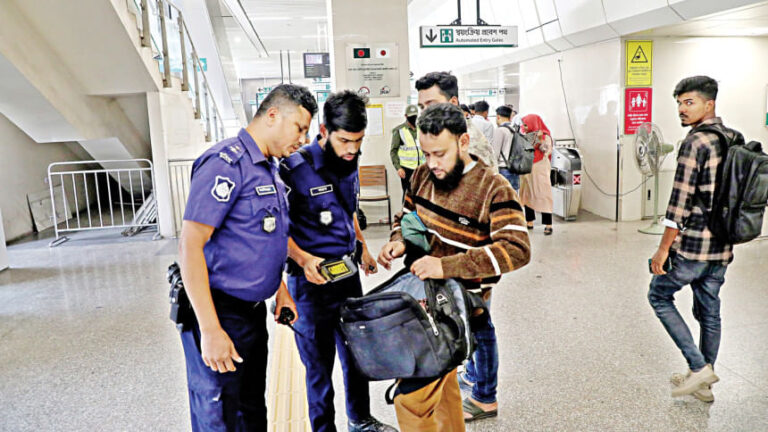 一部の地区で放火、封鎖