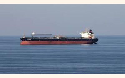 イランがホルムズ海峡でタンカーを拿捕、米当局者が発表