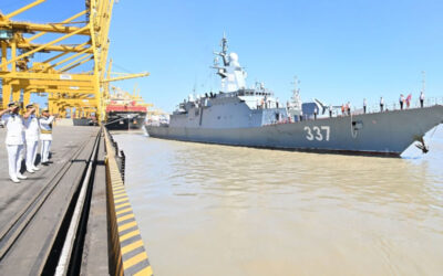 ロシア海軍の艦艇が親善訪問のためCTGに到着
