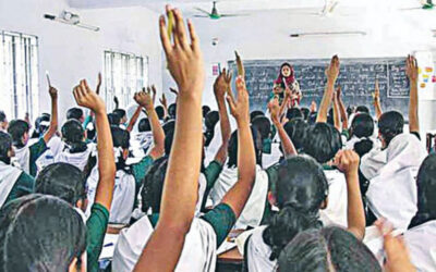 音楽・体育教師：市民や文化団体が採用計画の中止を非難