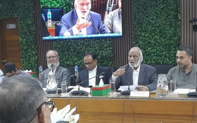 選挙管理委員会の職員は選挙の開票結果を出すべきだ：モイーン・カーン