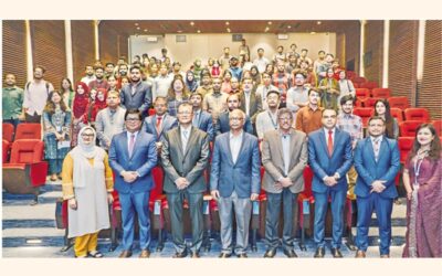 ミッドランド銀行は金融リテラシーの促進でIUBと提携