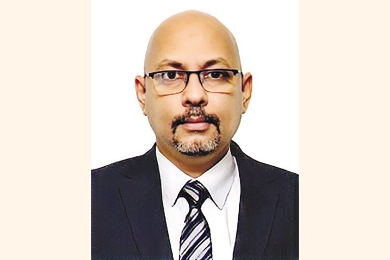 セカンダー・イ・アザム氏がサウスイースト銀行のDMDに就任