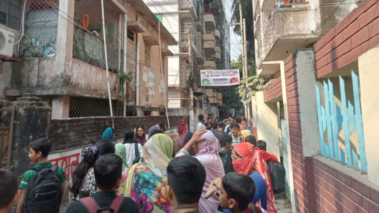 地震で国が揺れ、国連と米国が連帯を表明