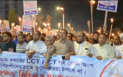 ３つのコンテナターミナルを貸し出す動きに抗議