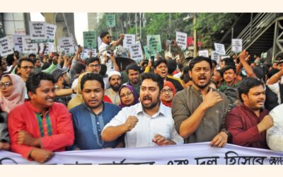 NCPは行列を繰り広げた