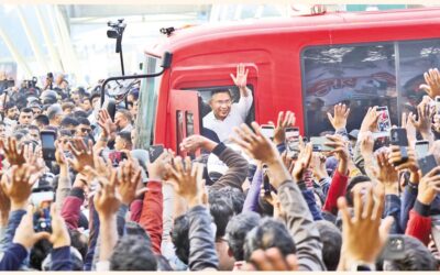 タリーク・ラーマンの存在が陶酔感を引き起こす