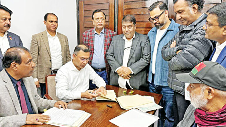 BNPが複数の選択肢を検討